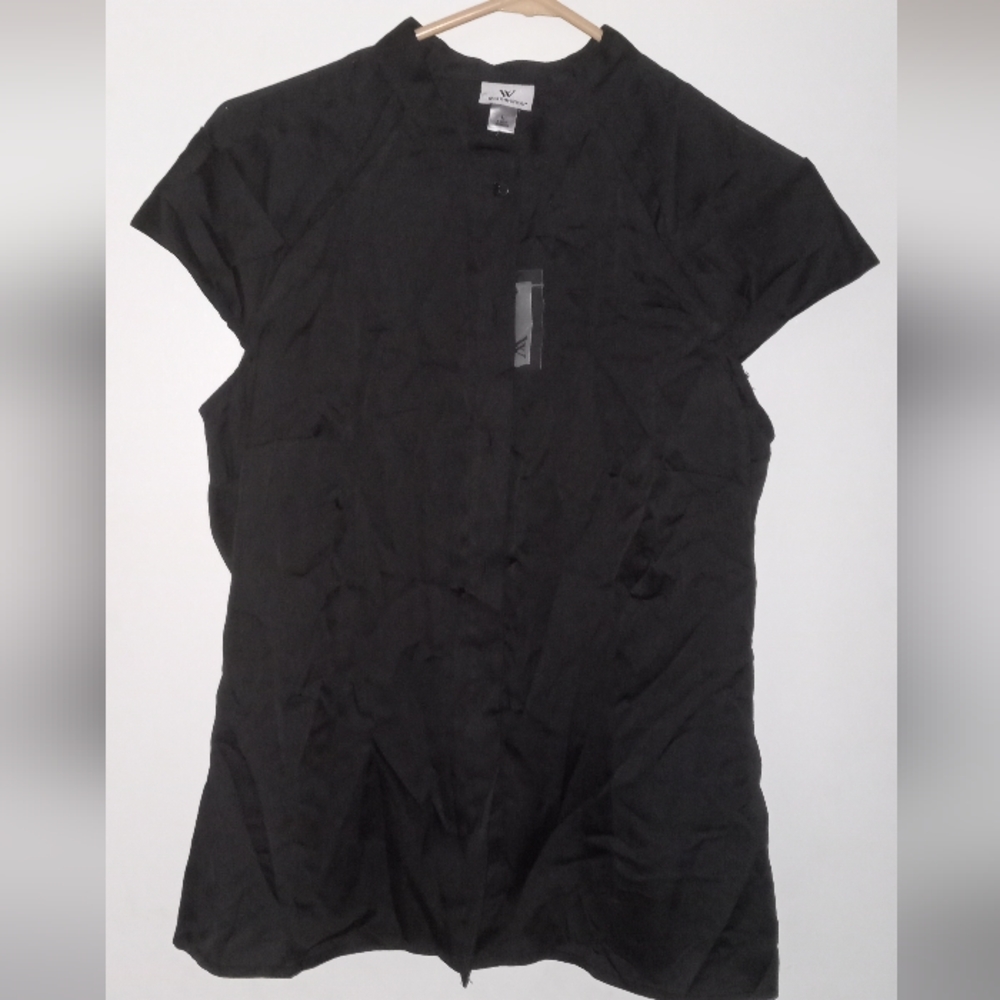 Worthington Womens Short Sleeve Adaptive Large Fit Button-Down(Black)